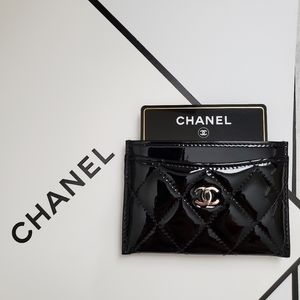 🎈 SOLD 🎈Authentic CHANEL Patent Leather Card Holder